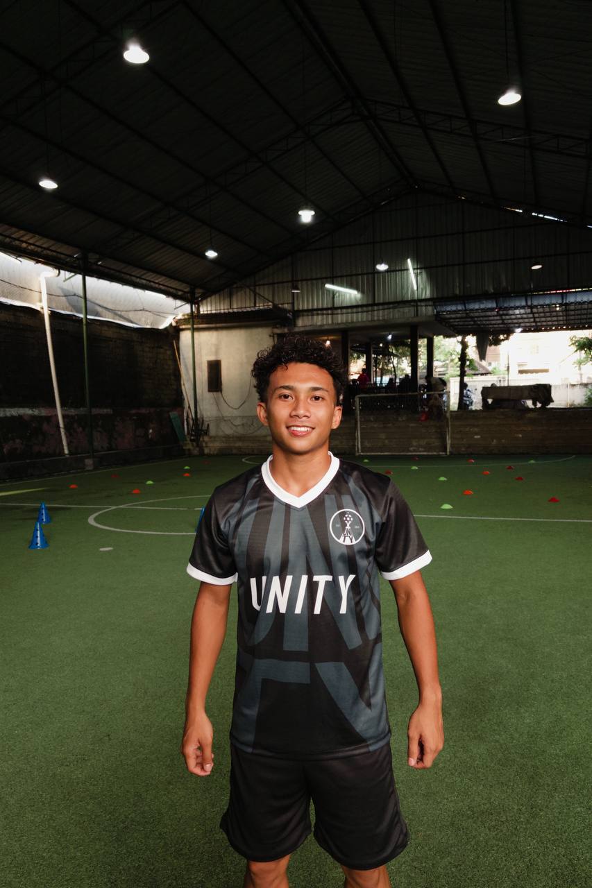 Gustavo, coach at UNITY Football Bali
